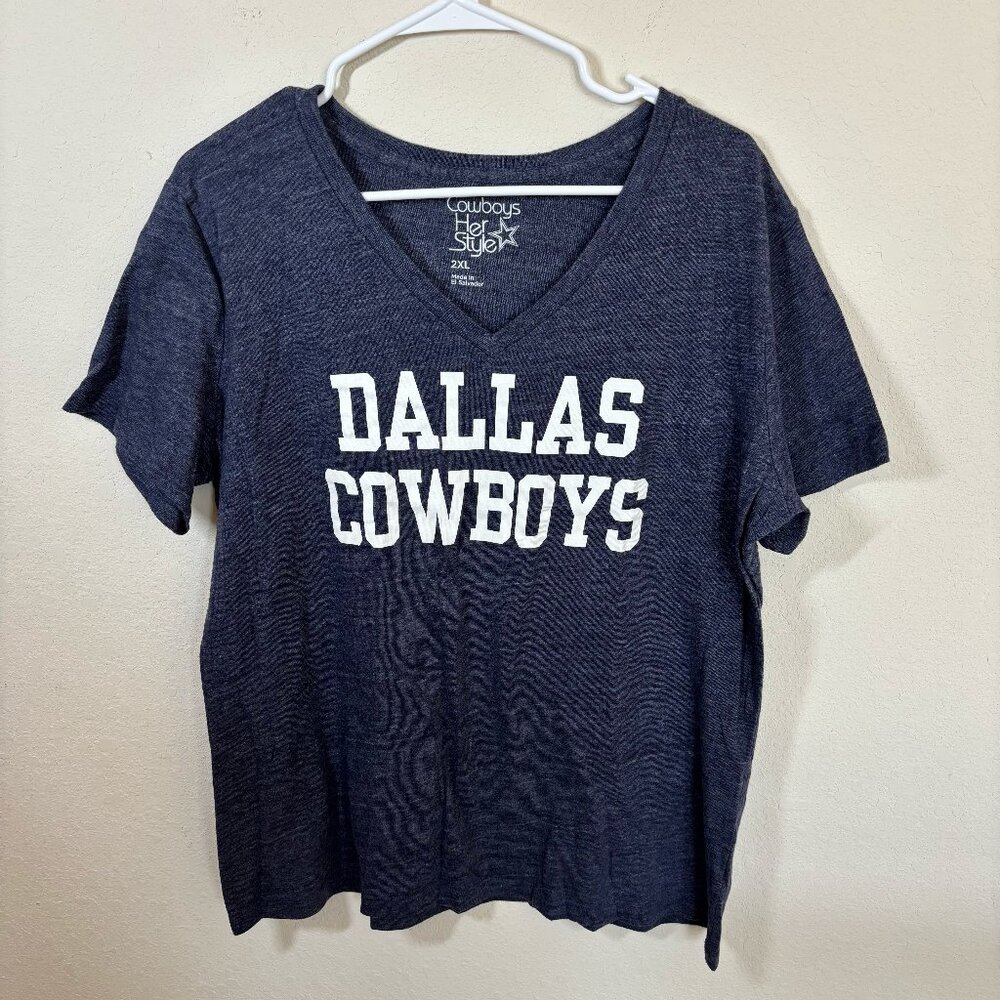 Dallas Cowboys Her Style NFL Football t-shirt V-Neck Adult Women's size 2XL
